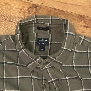 J Crew Classic Mid Weight Flannel Work Shirt In Olive Green Plaid